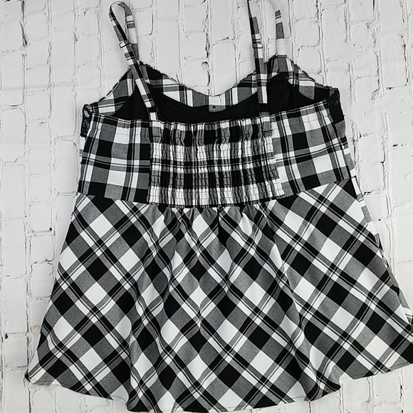 Torrid plaid tank - Picture 2 of 4